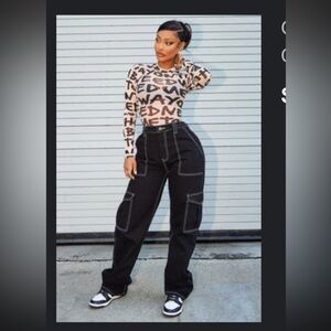 Fashion Nova Give Me A Break Cargo Carpenter PLUS SIZE Jeans - Black